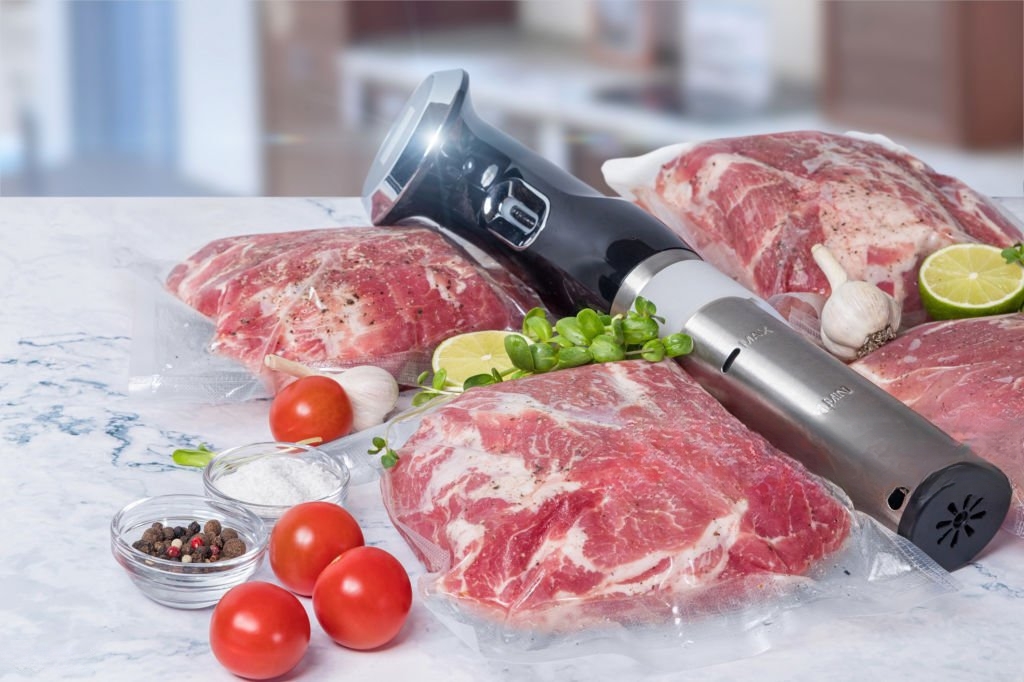 The Impact of Cooking Techniques: Testing Sous-Vide vs. Traditional Methods
