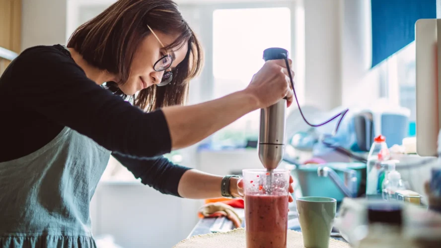 The Ultimate Smoothie Experiment: Testing New Ingredients for Better Health